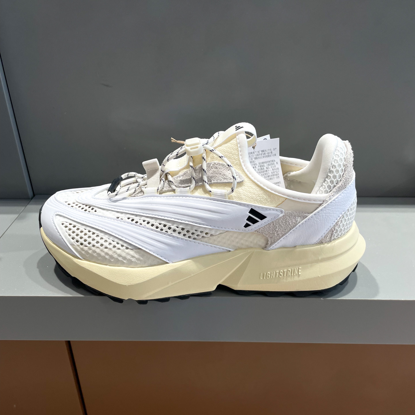 阿迪达斯男女鞋2026夏款L