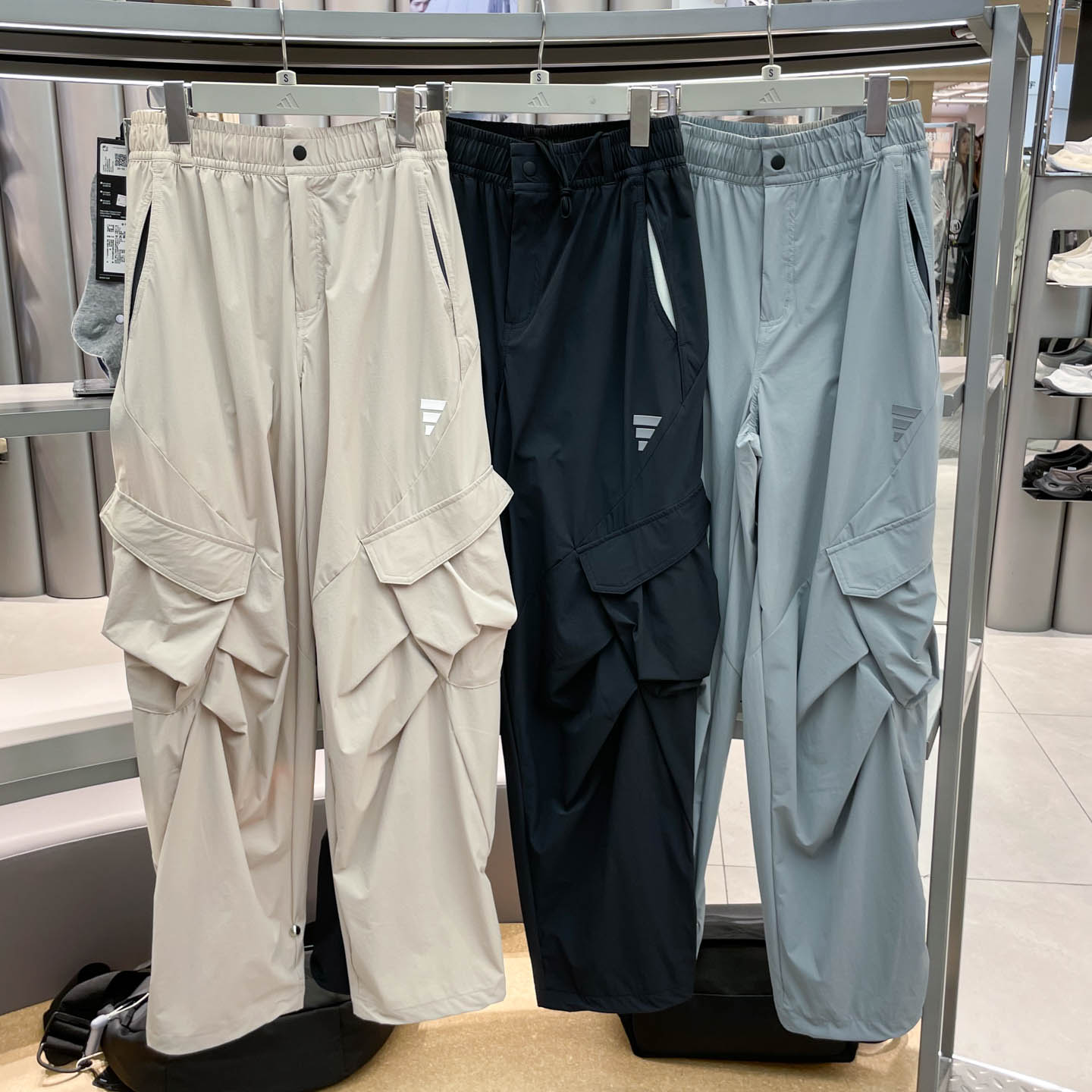 Adidas阿迪达斯男子2026秋款运动裤休闲长裤KX6667 KX6668 KX6669