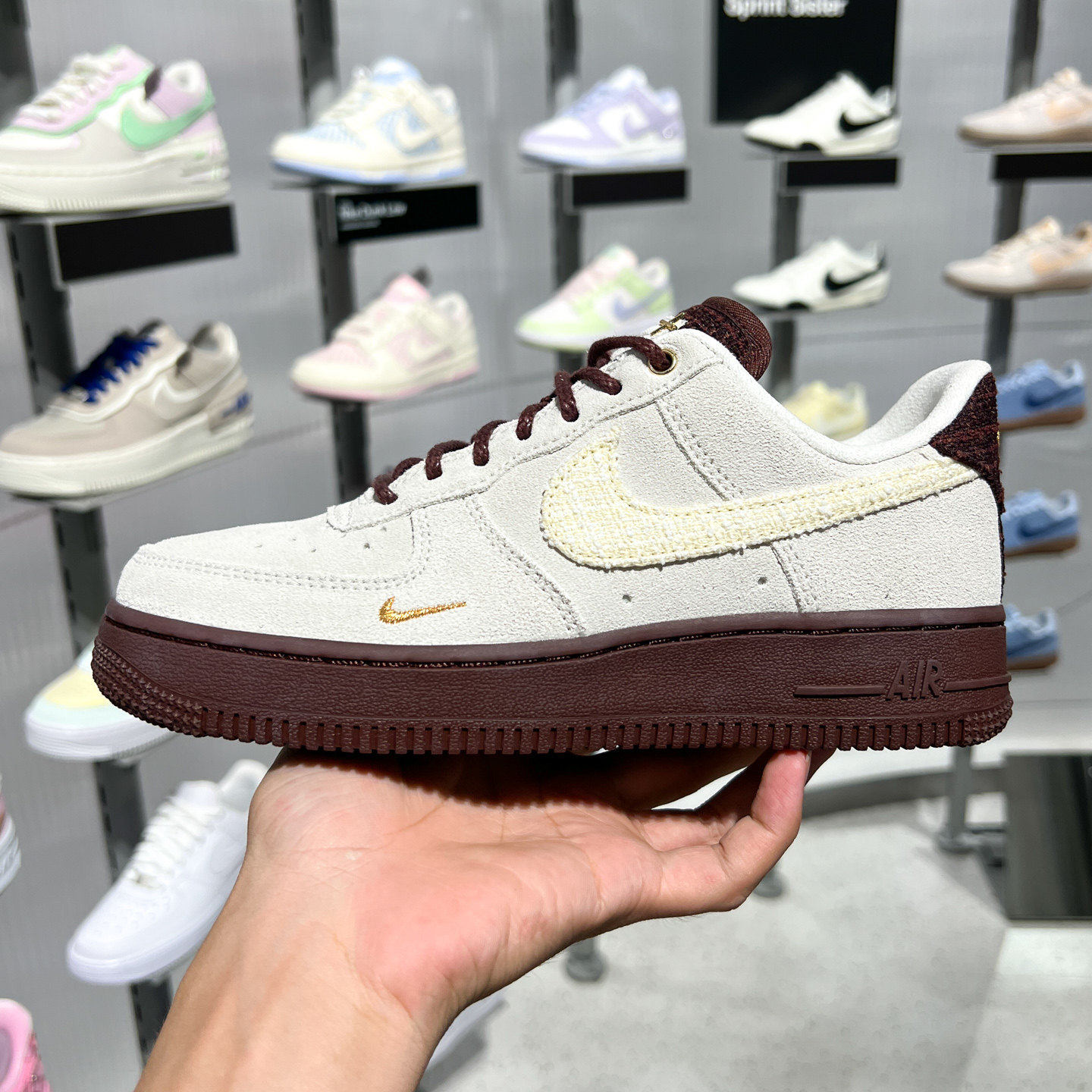 耐克女鞋2026冬款AF1翻毛