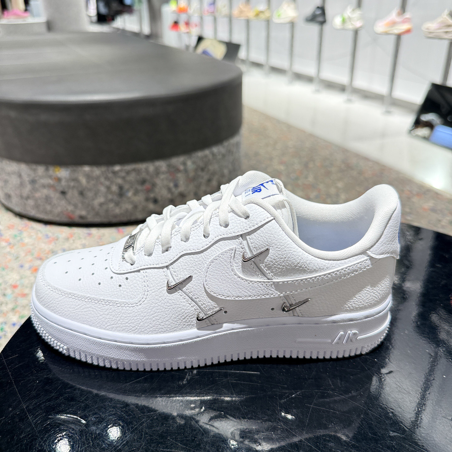 Nike Air Force 1 Low耐克AF1四钩白色空军一号板鞋女CT1990-100