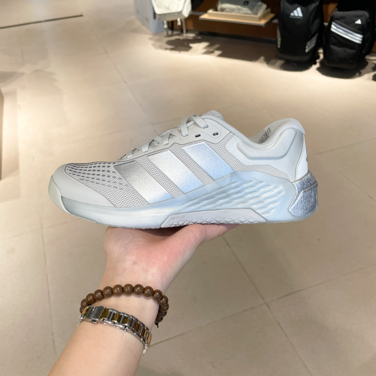 Adidas阿迪达斯女鞋2026夏款DROPSET 4超轻稳定透气训练鞋 KJ6603