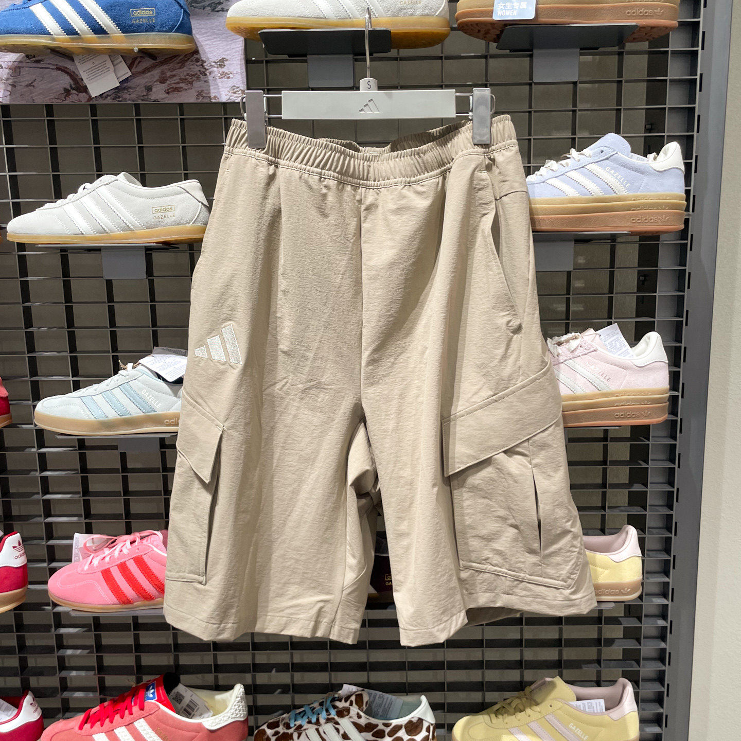 Adidas阿迪达斯男裤2026夏季新款舒适运动裤休闲短裤中长裤KE5023