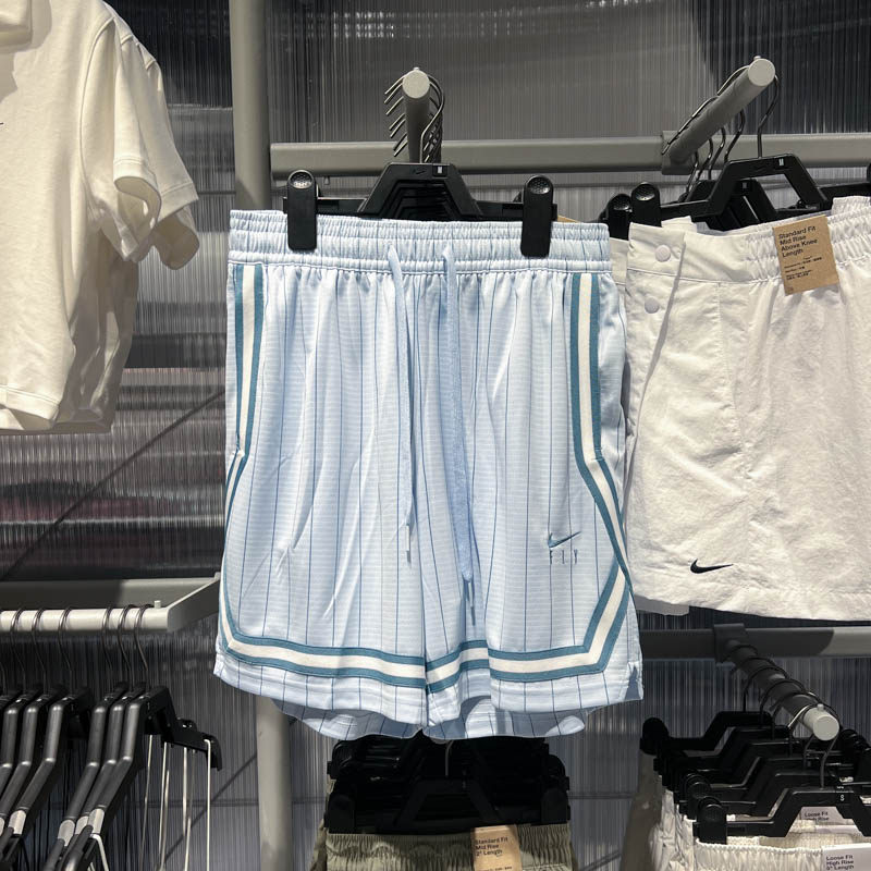 耐克女款2025夏季款篮球训练透气舒适宽松运动休闲短裤FZ5511-423