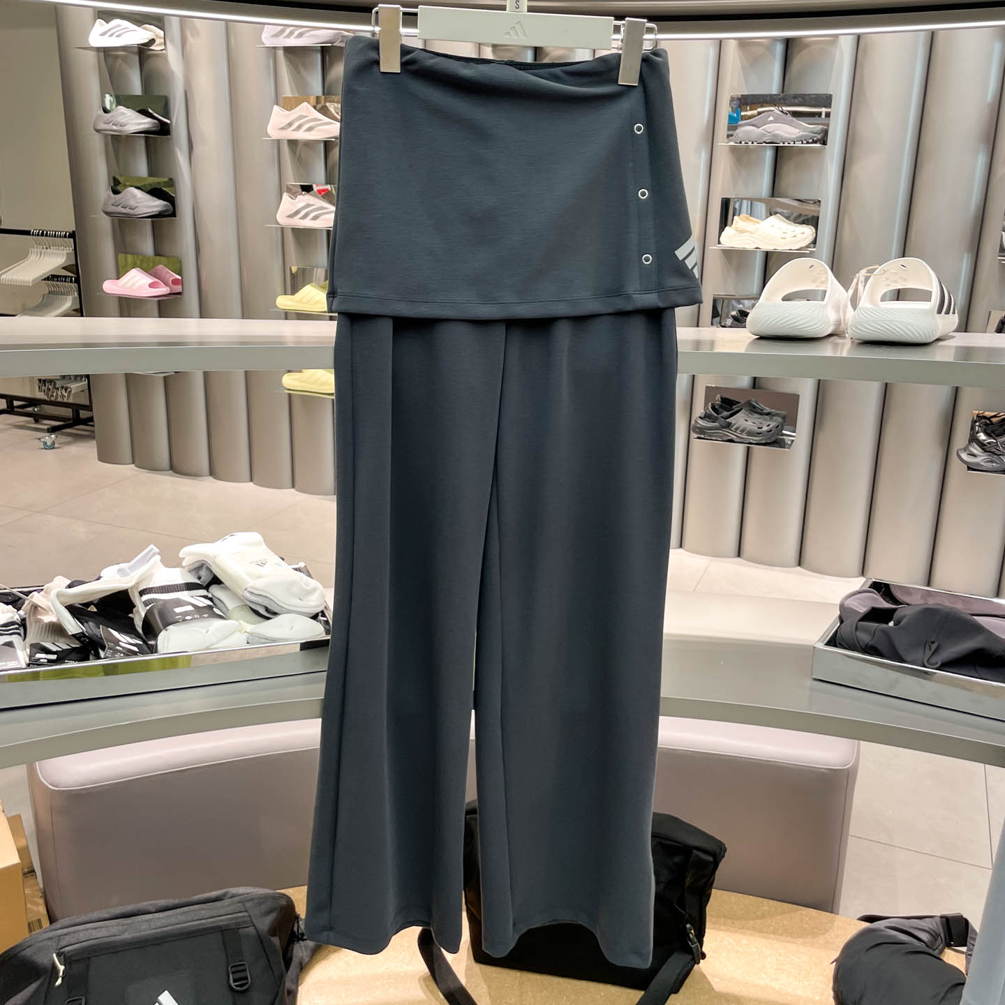 Adidas女裤2026夏新款中
