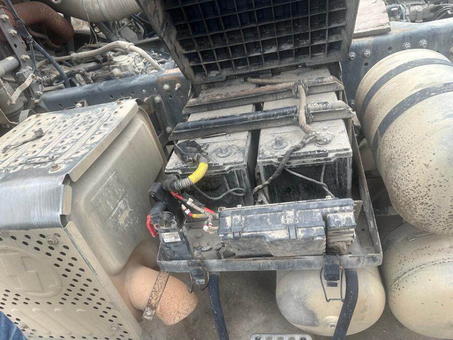 4月15日嘉兴市浙FAP879重型半挂牵引车网络拍卖公告