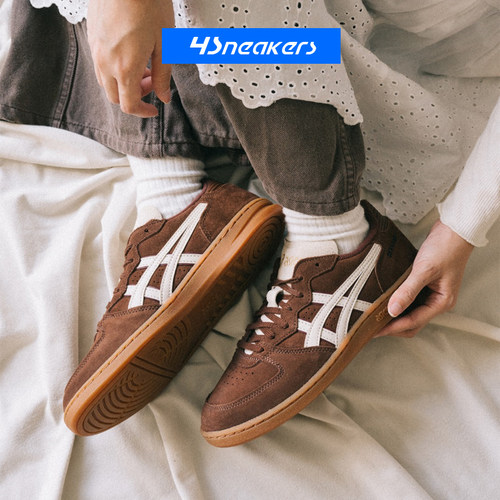 Asics男士xHay皮质运动鞋