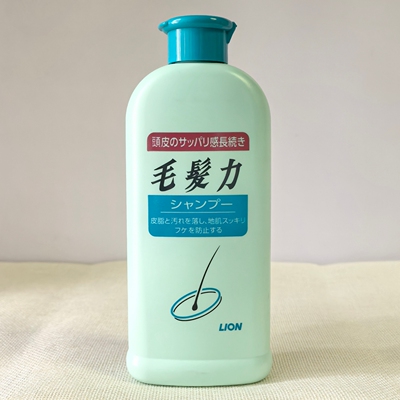 日本新款狮王毛发力修复洗发水