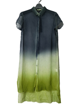 SD正品女士时尚休闲设计感渐变晕染短袖防晒轻薄衬衫连衣裙0432