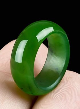 天然新疆和田玉戒指菠菜男碧玉