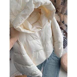 白色短款连帽泡芙棉服外套女冬季韩系简约风外穿保暖加厚棉袄上衣
