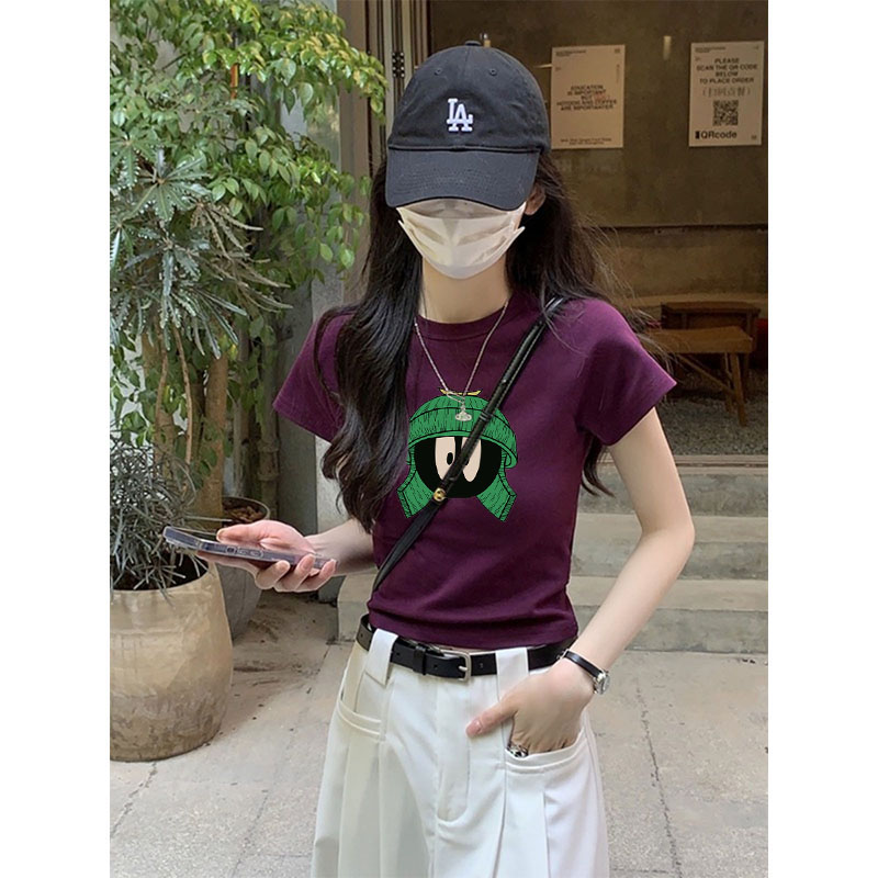 潮牌2024明星同款露脐泫雅风t恤