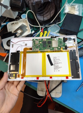 京东方学习机维修扩容服务不开机不充电破屏黑屏维修