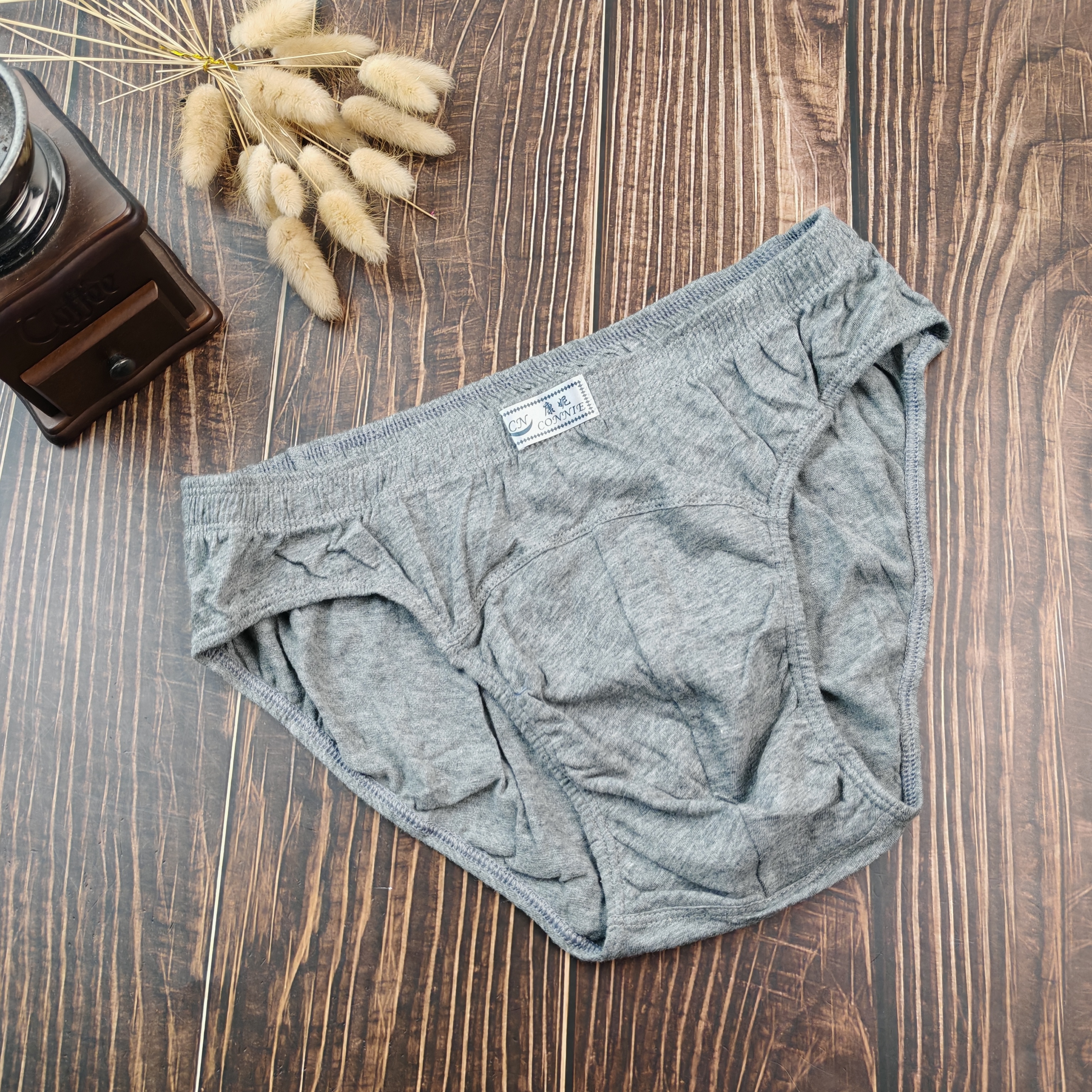 LXL2XL内销中腰花灰色男士三角内裤简约透气日常男底裤