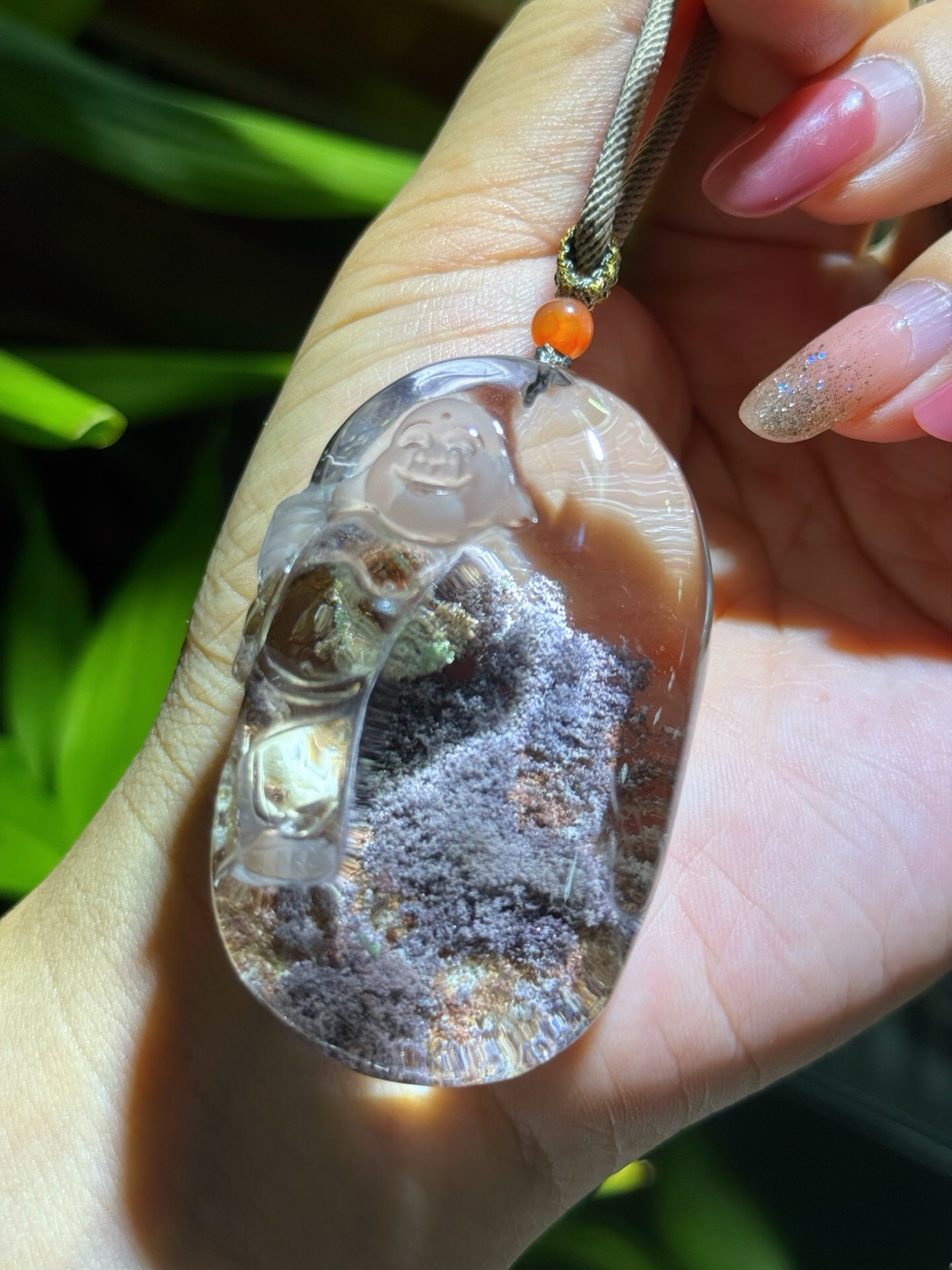 天然幽灵水晶弥勒佛吊坠，带精美编织挂绳 尺寸57-35.4-20mm