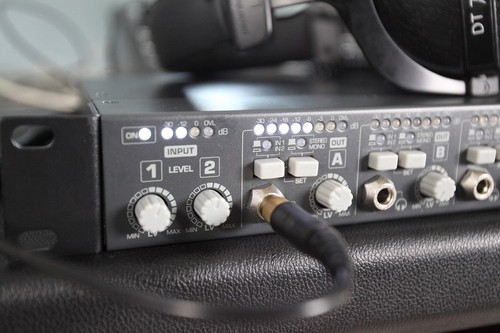 Hill-Audio 英国喜耳 RPH 8000 八路耳机分配放大器 可推250欧