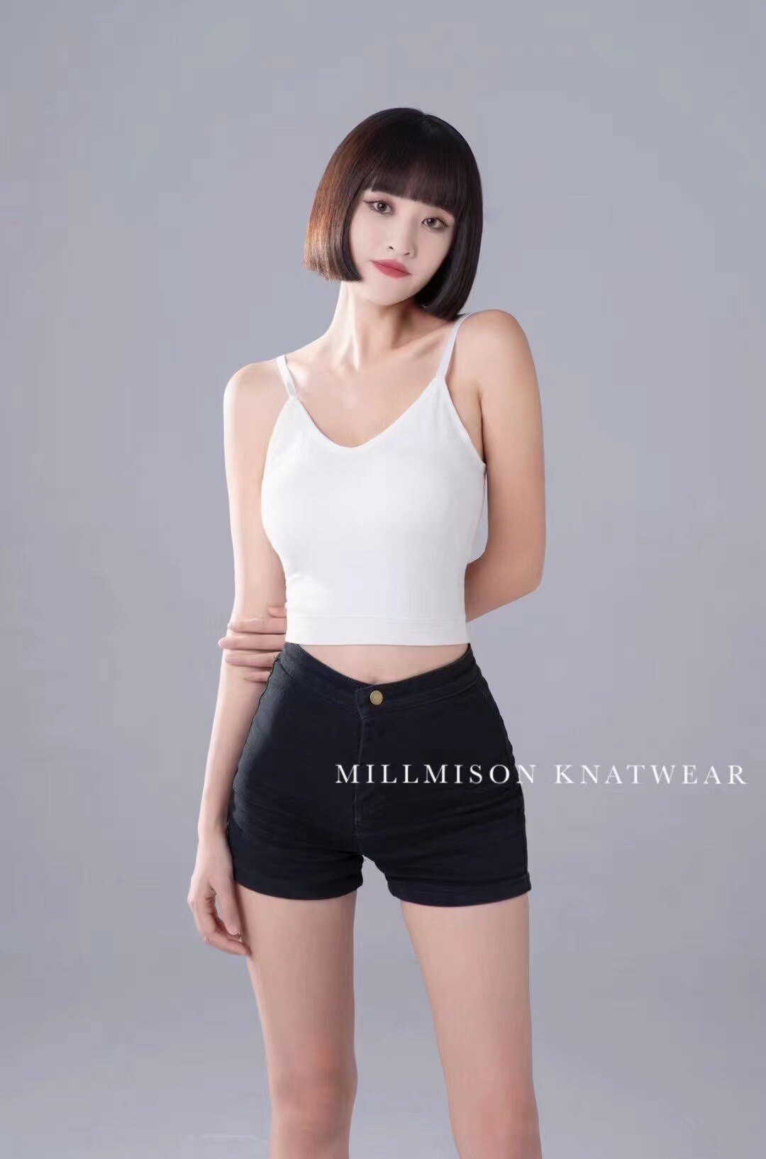 MILLMISON正品吊带背心V领U背夏季可调节胸垫纯色一体式