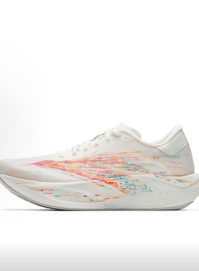 安踏男款二区心率90格桑花超轻鞋面强韧锁定轻快跑步鞋112625579