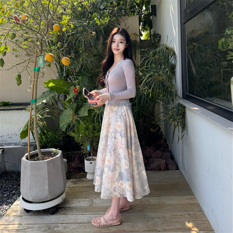 green大姐姐【松弛高知】气质高腰A字裙大裙摆印花色半身裙中长款