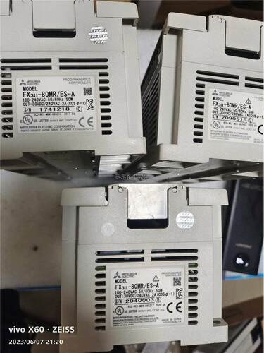 议价议价议价9成新2R0年FX3U装-8圳0M原正品装机充新包好包邮深当