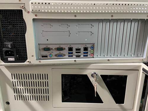 议价询价9.5新 台湾艾讯工控机 I3-4150CPU 4G内存 5议价询价