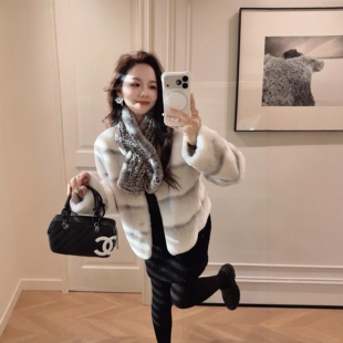 PINZIKO 大兔子 冬季新款环保皮草短款韩版高级感显瘦保暖外套女