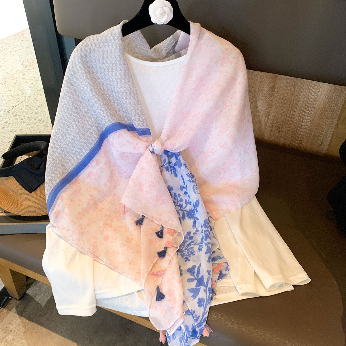 文艺民族风棉麻披肩女外搭夏披风云南丽江旅游拍照围巾百搭沙滩巾