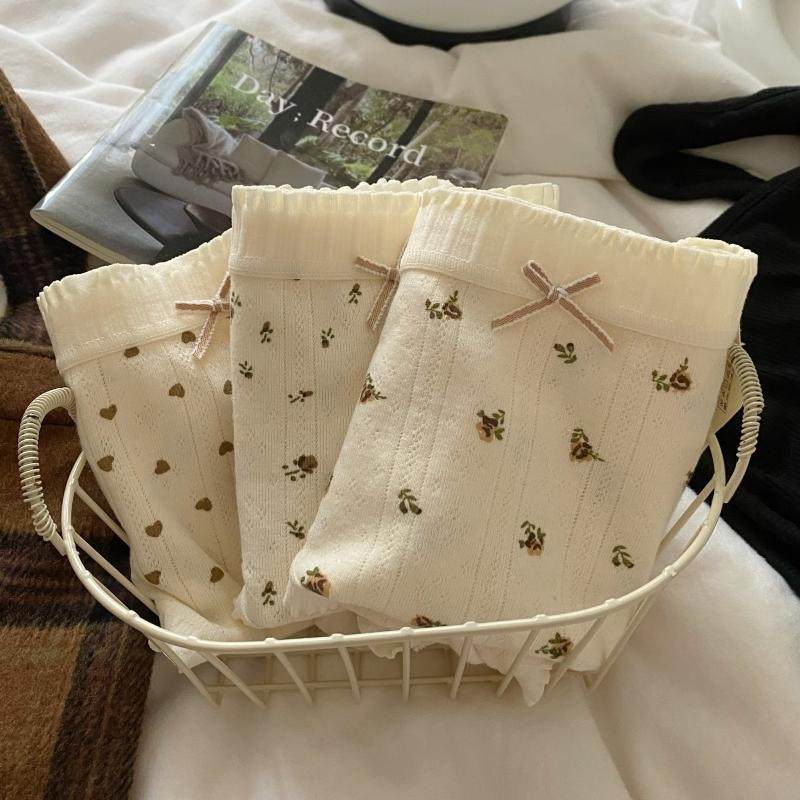 A类婴儿棉甜美梨花暖栀碎花透气中腰大码弹力包臀女士三角内裤,女士内衣/男士内衣/家居服,女三角裤,淘宝优惠券,粉丝福利购,淘宝优惠卷