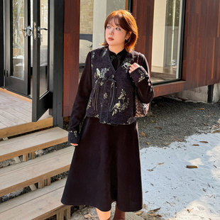 新中式轻国风连衣裙2025冬新款220斤胖mm复古气质显瘦马甲两件套