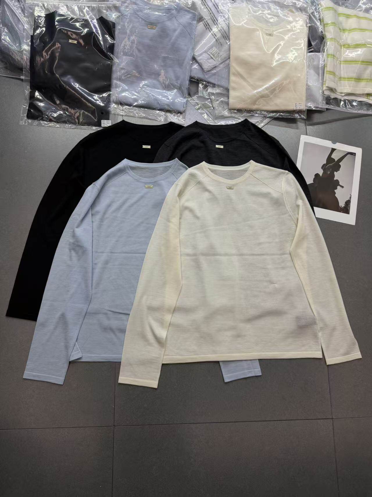 欧洲站2026春季新款欧货时尚圆领纯色百搭显瘦长袖针织衫T恤女