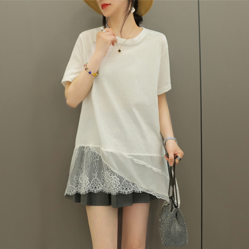 春季新款短袖T恤中长款拼接蕾丝雪纺花边打底衫外穿宽松棉开叉女