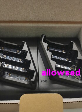 Motorola/摩托罗拉PD40充电座8孔电池充电支架单充原装全新