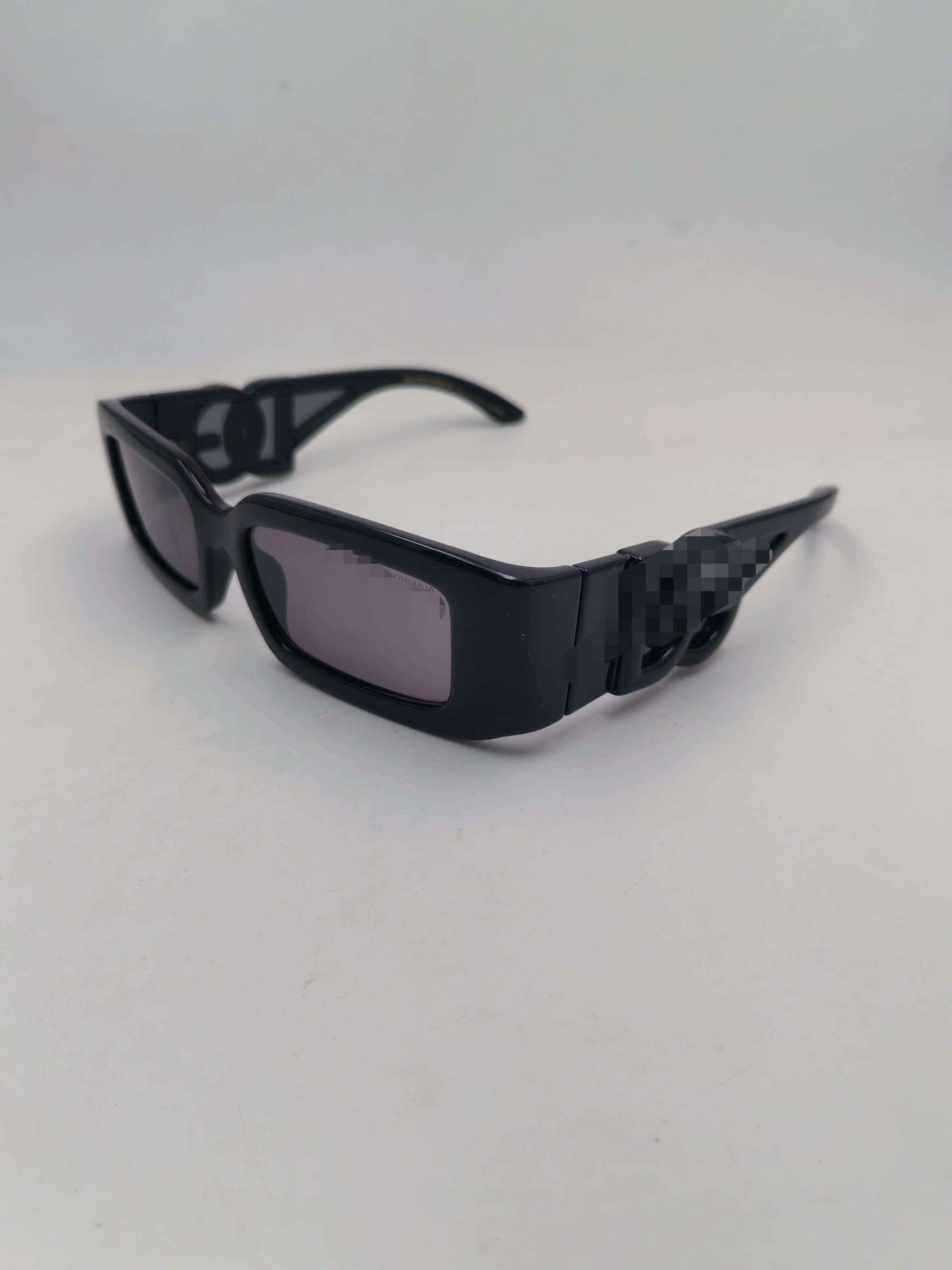 复古方框太阳镜黑树脂纹理金边渐变黑片防紫外线时尚潮流款CF1056