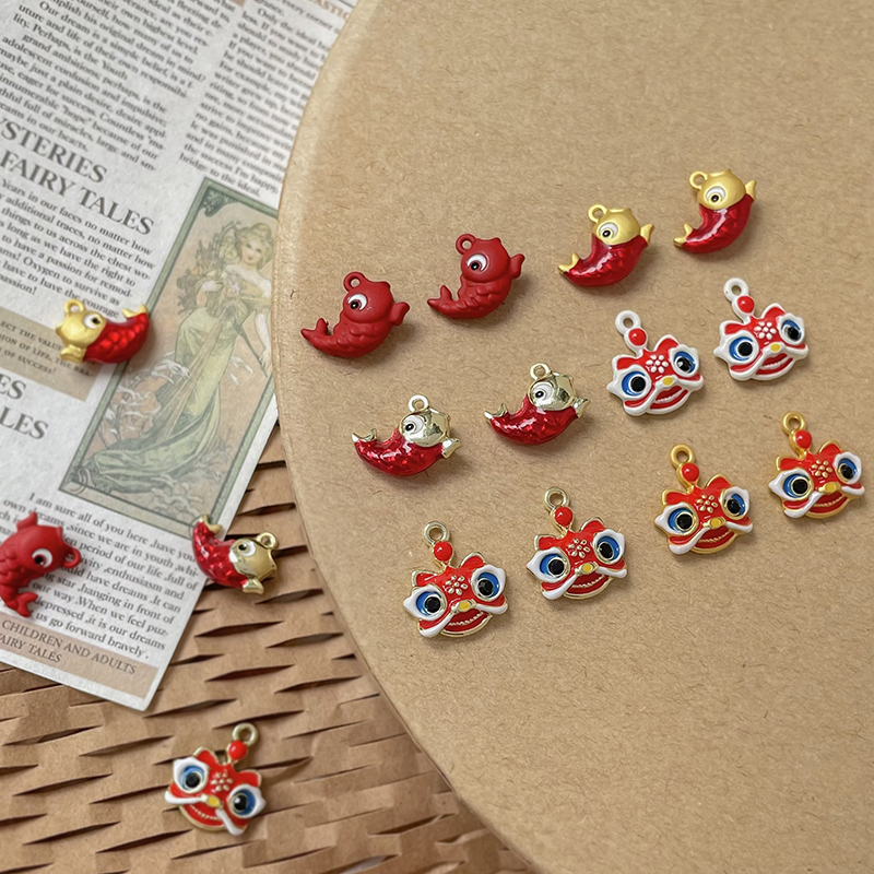合金新年锦鲤醒狮吊坠diy手工饰品手链项链串珠手机链配件材料