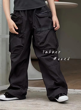 拉酷儿LAKUER品牌童装实体店断码捡漏黑色工装长裤LRC6142