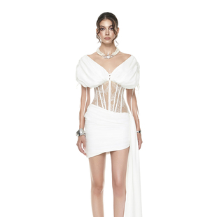 越南小众品牌MOULINROSE 2025年春季新款南法气质白色泡泡袖裙