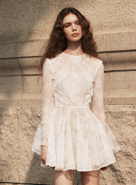 越南小众品牌HUONG 2025年夏季新款法式白色蕾丝纹圆领连衣裙