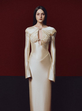 越南品牌LA VIERGE 2025年冬季新款高级性感大露背喇叭袖长裙