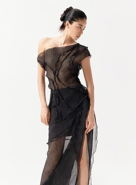 越南小众MUSTHAVE 2023年夏季新款欧美微透视缝线斜肩套装裙