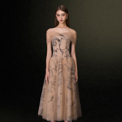 越南JOSEPHINE 2025年新年新款艺术复古印花温柔抹胸裙