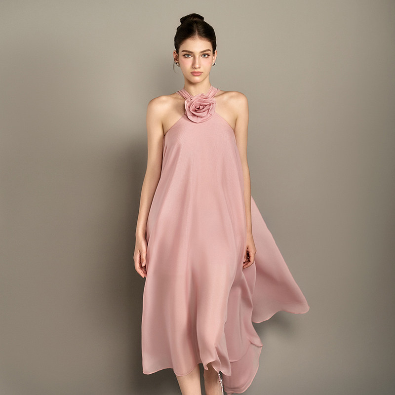 越南小众品牌ROSIE 2025年春季新款清润淡雅粉色花朵连衣裙