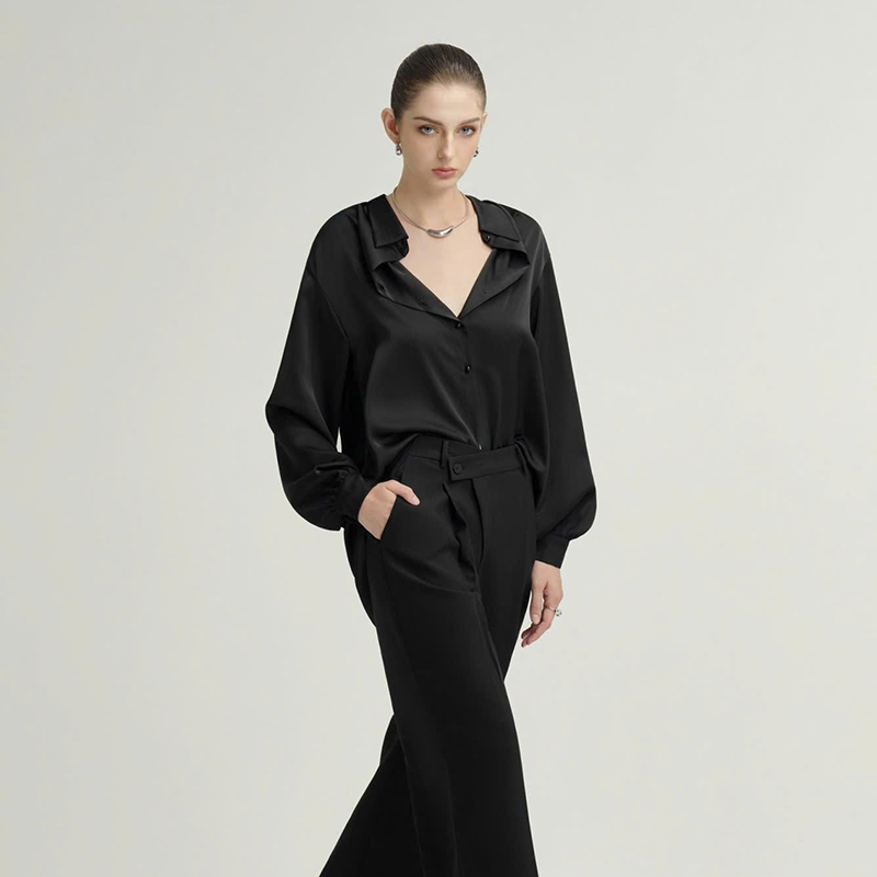 越南小众品牌ARTI 2025年新年新款丝滑黑色缎面微光泽衬衫套装