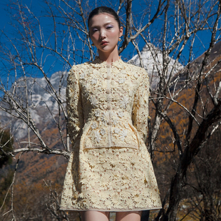 减龄淡黄色立体花朵套装 新款 2026年春季 越南小众品牌AMY