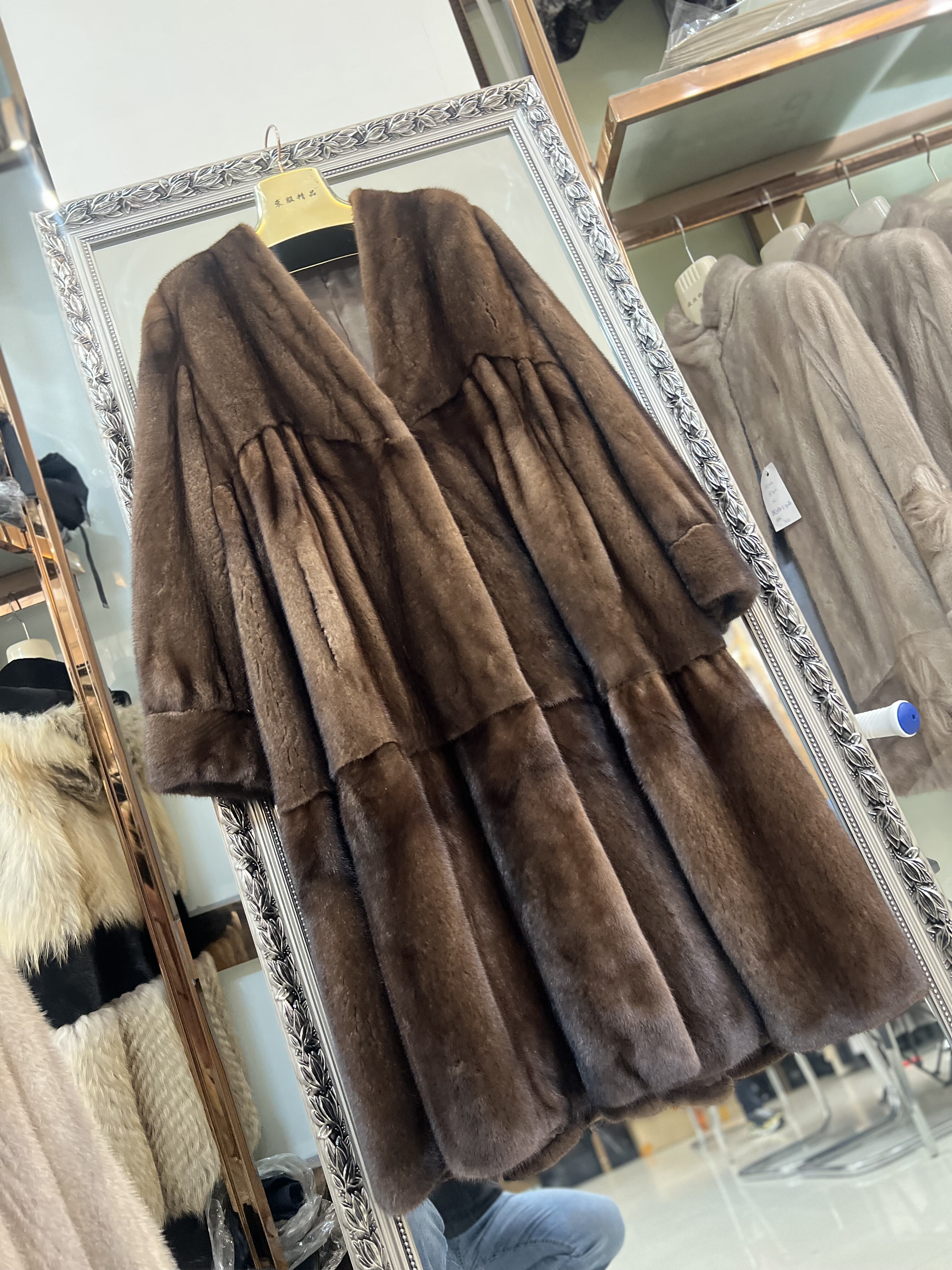 进口年轻中长款水貂皮大衣大摆设计宽松女整貂皮草外套