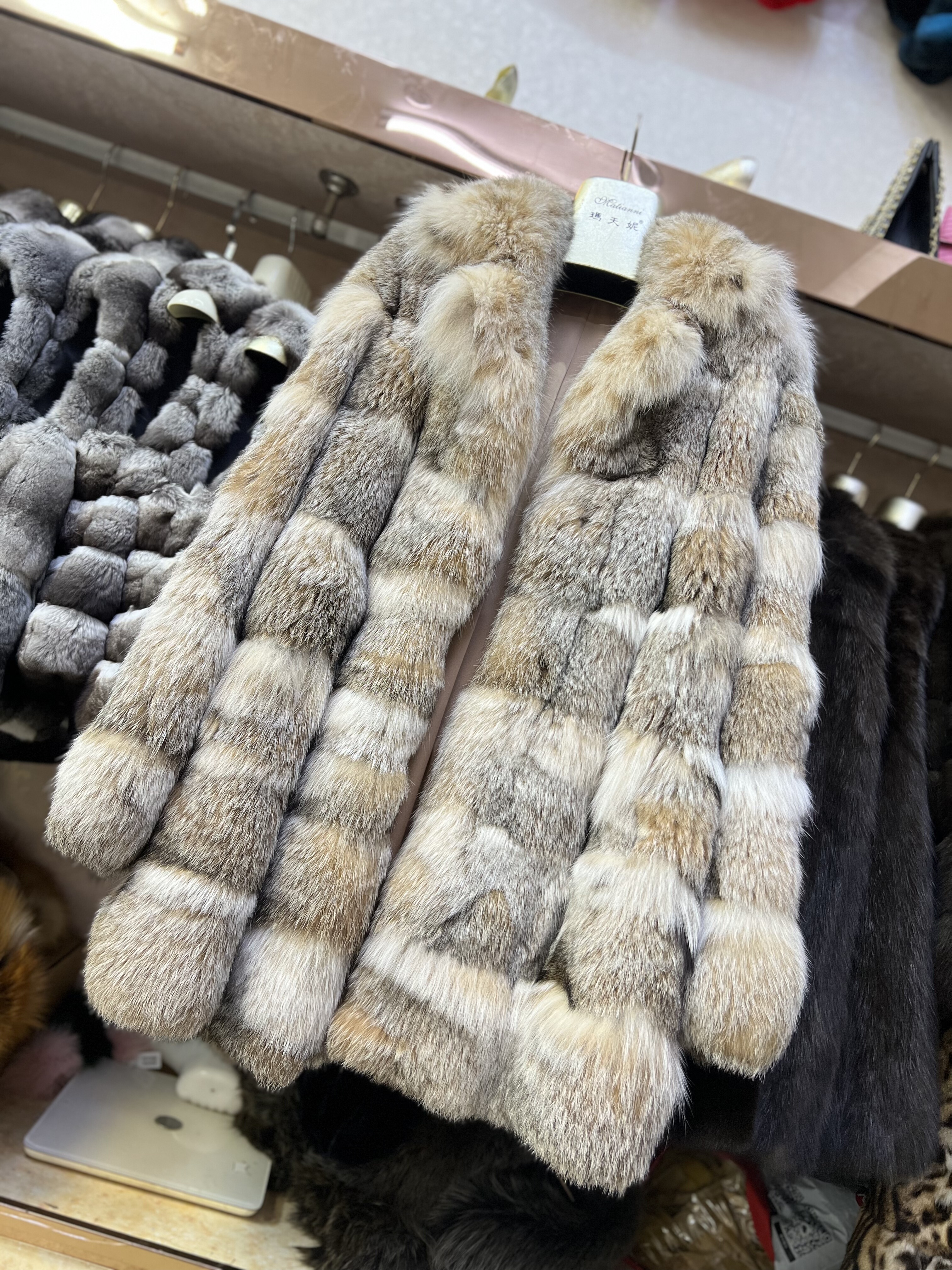 时装走秀款 奢华Lynx 猫皮草外套女中长款西装领裘皮大衣