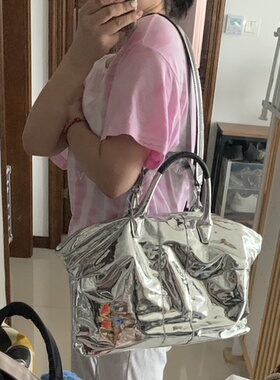 Bre 金属银色 单肩包手提包