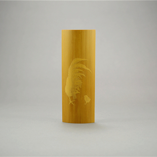 《留青雕文玩竹璧》 艺术的奥妙 在小处追广远 狭窄处见幽深