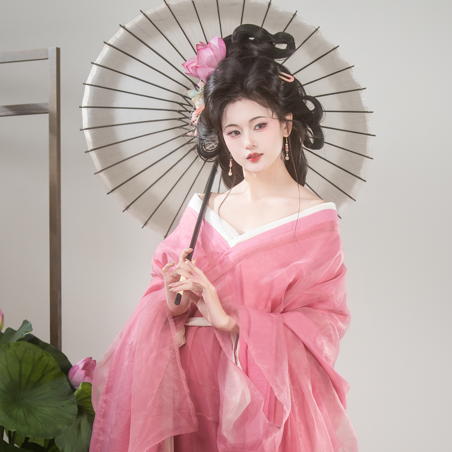 山迟【夏荷】汉服战国袍复原古粉色织金锦双层春秋冬日常仙气上镜