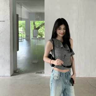 喂狗小面包une miette肌理感杂色格纹女2026新款露肩小香斜肩上衣