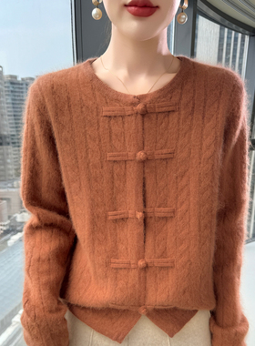 针织羊绒开衫女高级感山羊绒上衣圆领国风复古本命年红色毛衣外套