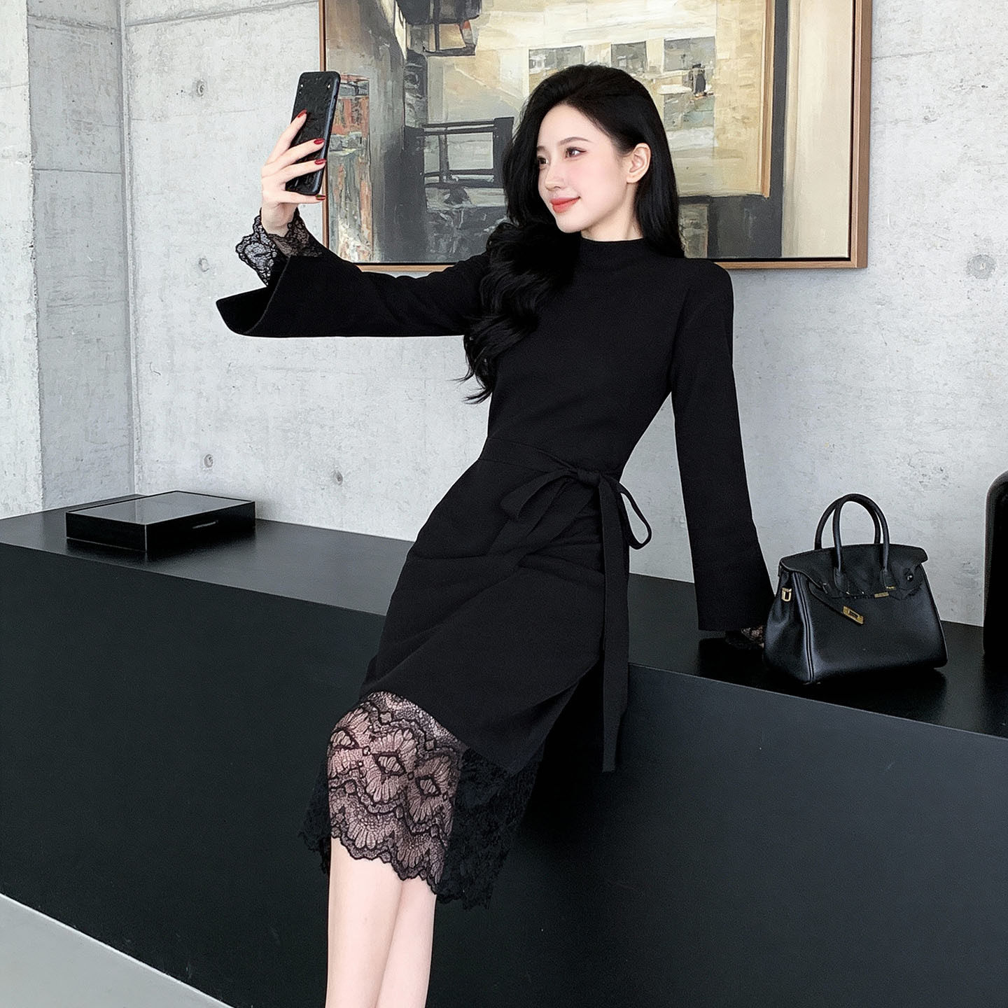 赫本风宽松小黑裙女气质名媛小香风过膝长款拼接蕾丝针织连衣裙子